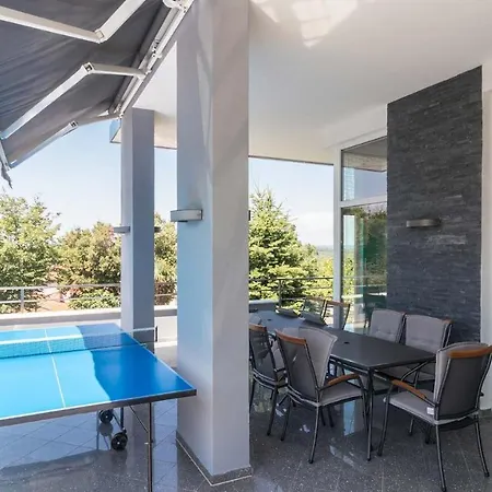 Luxury Nicol With Pool And Sea View 300m From The *