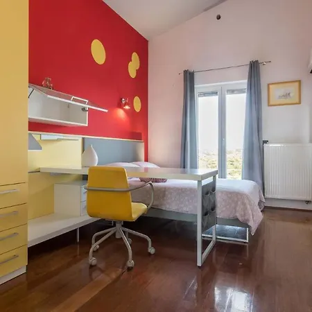 Luxury Nicol With Pool And Sea View 300m From The Pula