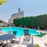 Villa Luxury Nicol With Pool And Sea View 300m From The