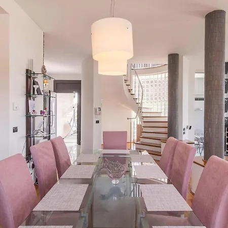 Luxury Nicol With Pool And Sea View 300m From The بولا