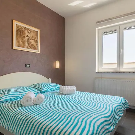 Willa Luxury Nicol With Pool And Sea View 300m From The