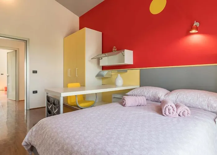 Luxury Nicol With Pool And Sea View 300m From The Vila *