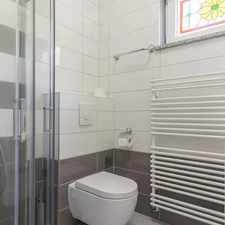 Luxury Nicol With Pool And Sea View 300m From The * بولا