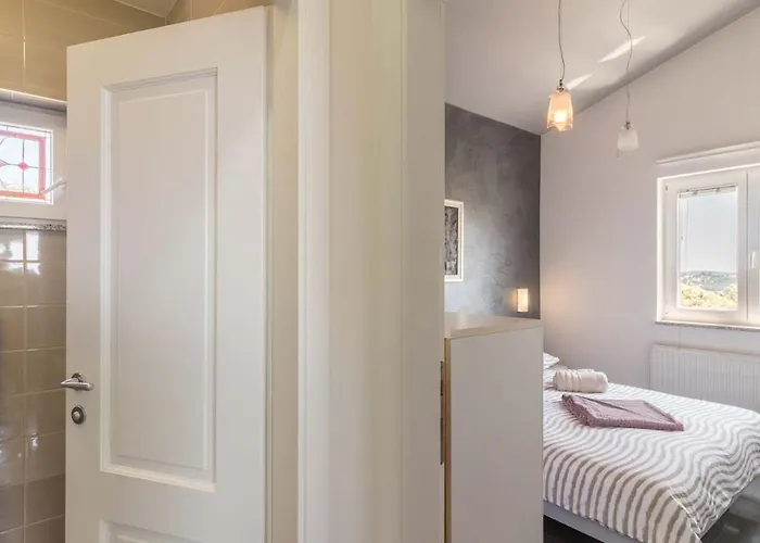 Villa Luxury Nicol With Pool And Sea View 300m From The